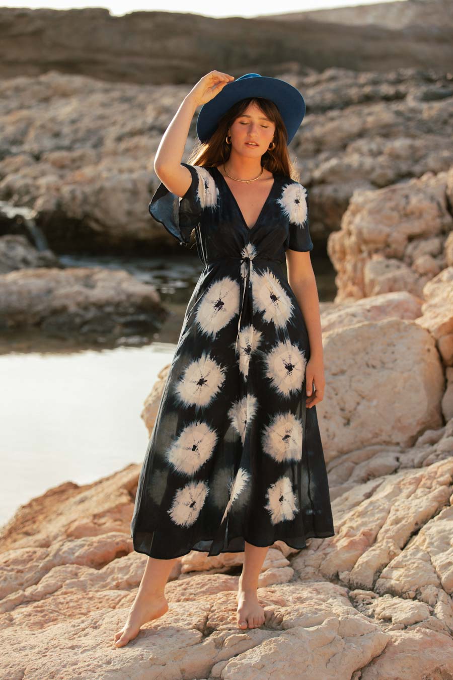 APHRODITE MAXI DRESS NAVY FLOWER TIE DYE – hanamer