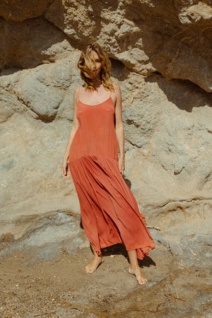 EMERALD DRESS SILK BURNT BRICK