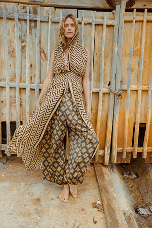 AZUMI VEST ZIGZAG COFFEE