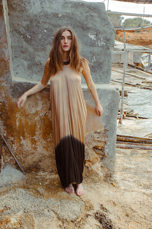 MACAW DRESS GOLD BLACK