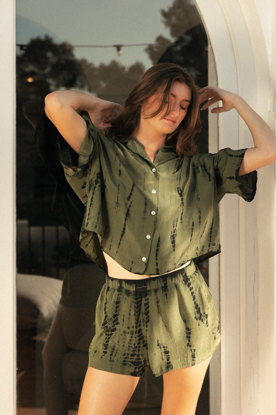 PALM SHORTS OLIVE TIE DYE