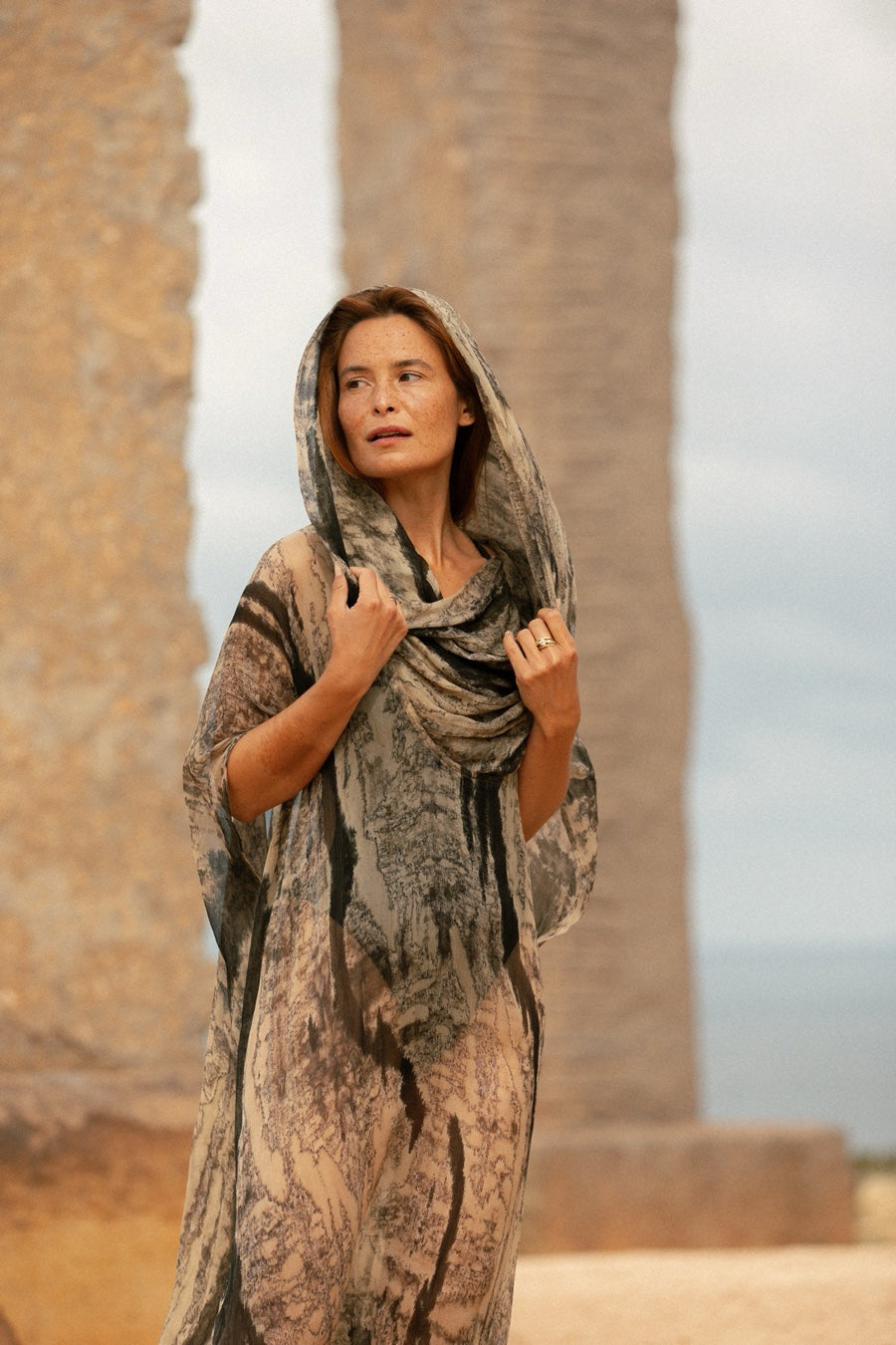 ANU DRESS CHIFFON GREY TIE DYE