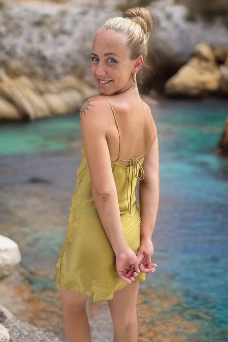 ROSE SILK SLIP DRESS SHORT DARK GOLD ROSE SILK SLIP DRESS SHORT DARK GOLD
