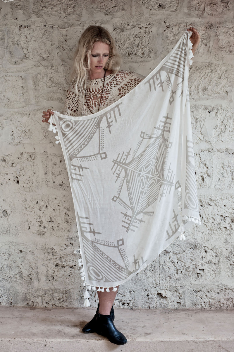 Mauri Modal Scarf With Pompoms in Off white and Beige